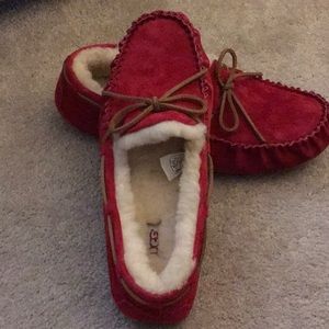 NWOT UGG slipper moccasins. Deep hot Pink size 12.